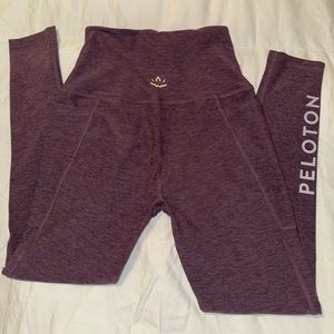 Beyond yoga x peloton yoga pants